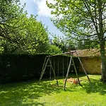 Casa de Férias Blanquefort Hill Retreat Saint-Cernin-de-lʼHerm