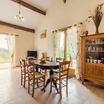 Casa de Férias Blanquefort Hill Retreat Saint-Cernin-de-lʼHerm