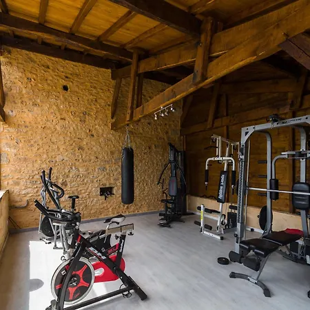 Blanquefort Hill Retreat