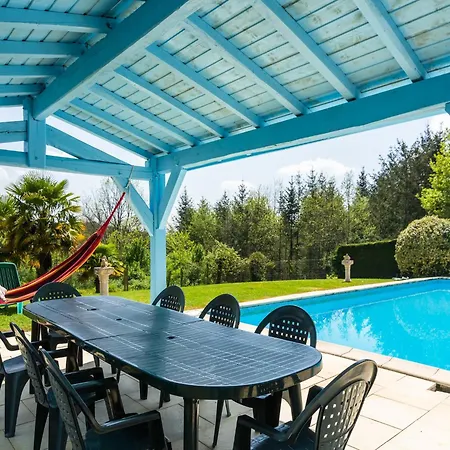 Blanquefort Hill Retreat Prázdninový dům *