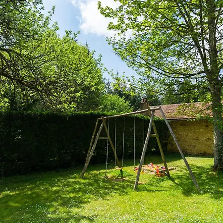 Casa de Férias Blanquefort Hill Retreat Saint-Cernin-de-lʼHerm