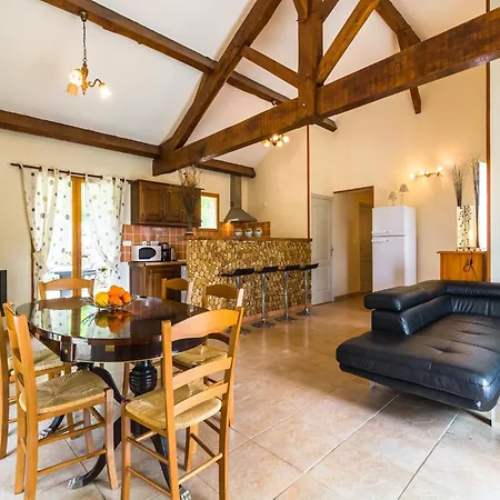 Blanquefort Hill Retreat Prázdninový dům