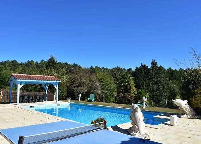 Blanquefort Hill Retreat *