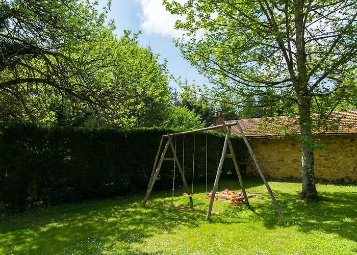 Prázdninový dům Blanquefort Hill Retreat Saint-Cernin-de-lʼHerm