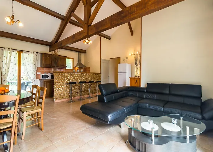 Blanquefort Hill Retreat Prázdninový dům