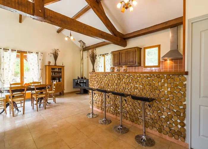 Blanquefort Hill Retreat Saint-Cernin-de-lʼHerm