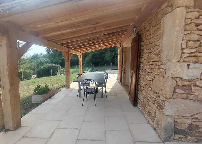 Blanquefort Hill Retreat