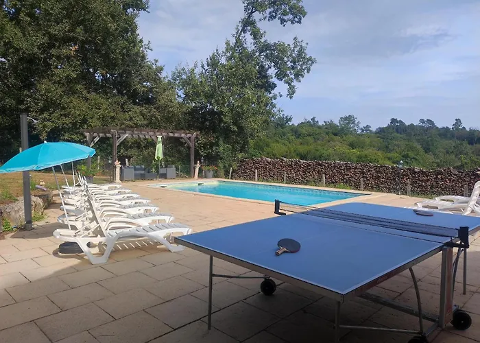 Blanquefort Hill Retreat Casa de Férias Saint-Cernin-de-lʼHerm