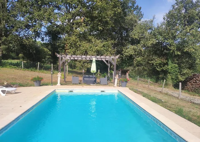 Prázdninový dům Blanquefort Hill Retreat Saint-Cernin-de-lʼHerm